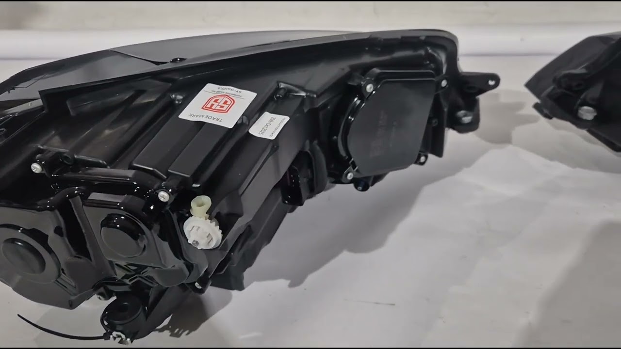 Volkswagen Golf 7/E-Golf 2012–2020 Koplampen Silver (2017-2020, 2 stuks) Video 1