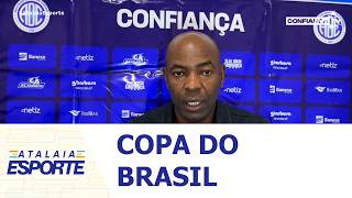 Confiança vence o Vila Nova nos pênaltis e avança para a quinta fase - Atalaia Esporte