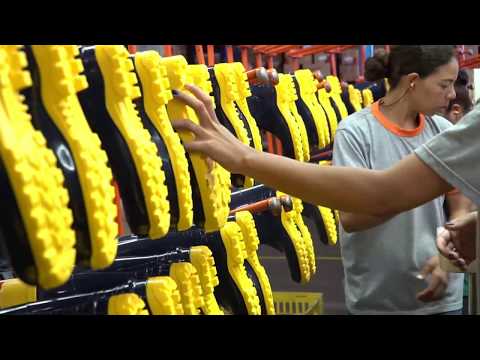 Botina Seguranca Nobuck Fhb Bico Pvc Bid.43 Ca28105 Fujiwara - Video