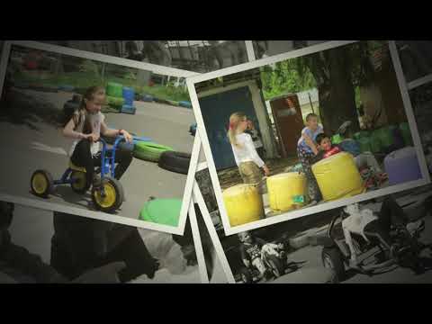 Boldogságóra-Ezek mi vagyunk!