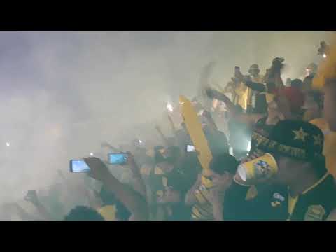 "Â¡Tu hinchada está loca y yo quiero verte campeón! - Final Copa Premier 2020" Barra: Mega Barra &bull; Club: Real España