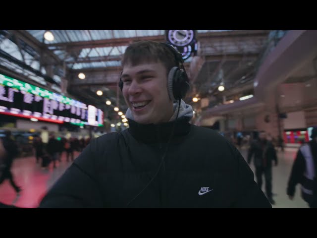 Video zu 'Would You' ansehen