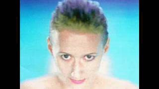 Nicky Holland - falling water