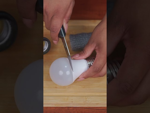Vídeo relacionado con Lampephoto.fr - Lámpara 3D T Ghoul, idea de regalo para adolescentes, accesorio de dibujos animados manga T Ghoul, decoración de habitación de adolescente, decoración de escritorio, Navidad, idea de