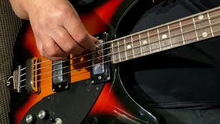 Video thumbnail for Early 1970s Shaftesbury 3263 bass / 1972 WEM Dominator Bass mk 1 -  Short Version by Vintage Guitar and Bass