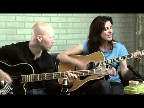 Charlie Dée - Carey (Joni Mitchell cover)