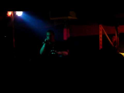 DANNO -COLLE DER FOMENTO- & il TURCO -gdb- live @ Crash -Bologna - 7 12 2009