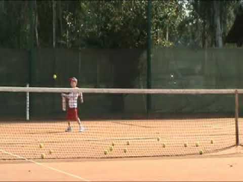 Tenista Gustavo Tedesco dos Santos com 5 anos