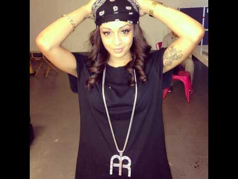 Daryl ft. Paigey Cakey - Selfie (Prod. Z Dot) | Link Up TV Trax