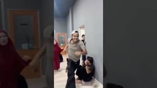 Download lagu ALIEFF IRFAN KENA KICKBOXING DENGAN BELLA mp3