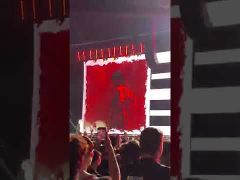 DUKI - PININFARINA ft. NEO PISTEA, REI (ESTADIO VELEZ)