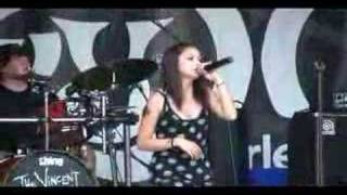 The Vincent Black Shadow - Control