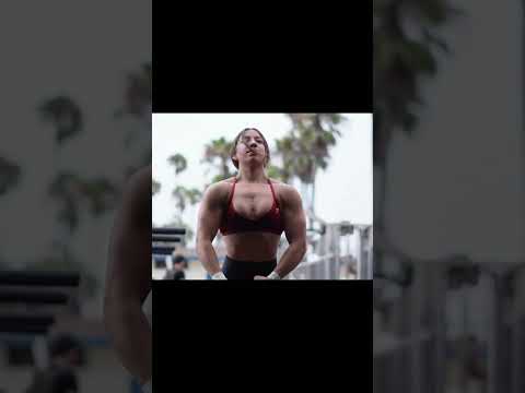fbb body physique | female muscle bodybuilder | fbb motivation | #shorts #fitness #workout