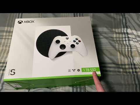 Xbox Series S Unboxing and Setup