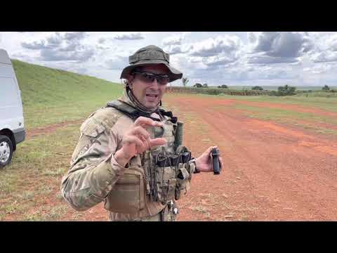 Captain Rogério of BOPE DF, just out of curiosity, testing a Glock .40 G23 pistol at a range of u...