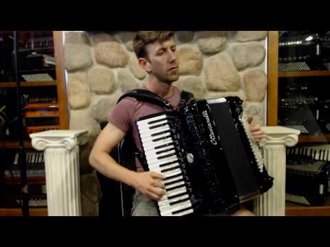 OTTAAERIVH96BK - Black Ottavianelli Aero IV Piano Accordion LMMH  37 96 $3999