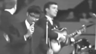 Freddie and The Dreamers - Little Bitty Pretty One (1965 New Musical Express Concert, Wembly Eng)