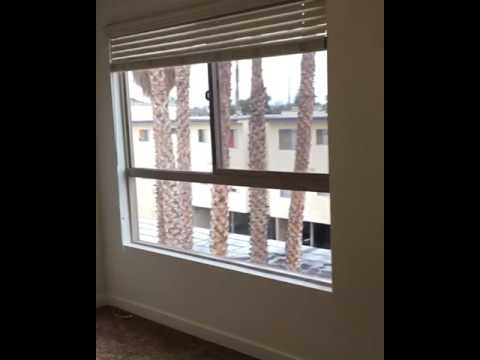 Amazing Modern Spacious Penthouse / Loft 2 Bedrooms / 2 bath in Canoga Park !