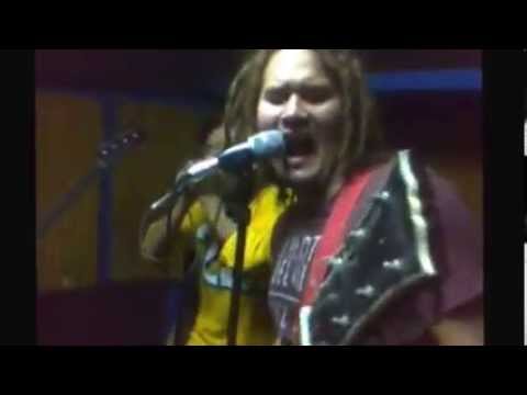 M D M...MUNDO DE  MIERDA !!  =)