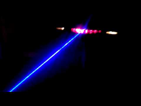 K.I.T.T. V2.0 - Laser in notturna