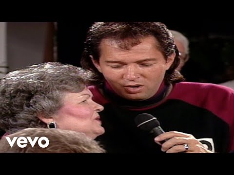 Bill & Gloria Gaither - Mansion Over the Hilltop [Live] ft. Eva Mae LeFevre, Mylon LeFevre