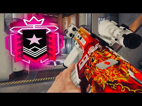 I MAKE SOLO QUEUEING TO CHAMPION EASY - Rainbow Six Siege Console Ranked