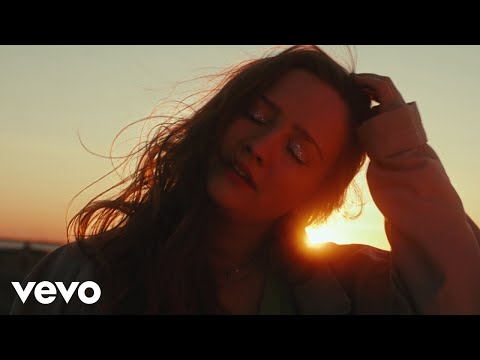 Liian Nuorii Kuolinilmotuksiin - Lilja Lundén