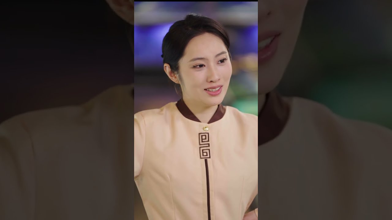 美女總裁只是吃了一口窮小子的炸醬面，竟要當場獻身求他閃婚！殊不知小夥竟是頂級廚王，幫女總裁的酒樓淨賺100億，女總裁要給他生10個兒子！#短劇  #總裁灰姑娘 #窮小子逆襲#爆燃短劇KingDrama