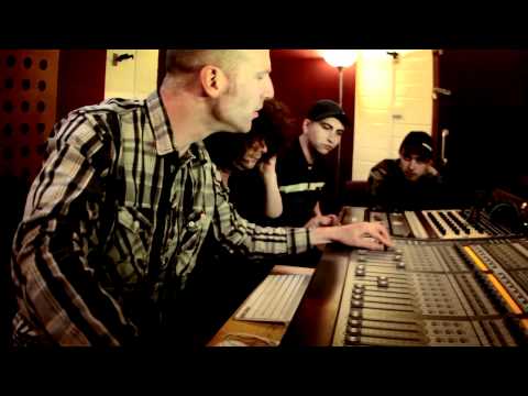 Killa Tingz ft. YT - Hustler - Run Tingz Recordings 2012