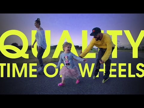 ROLLERSKATING AND INLINE SKATING WITH THE FAMILY IS THE BEST