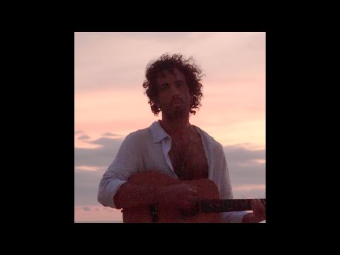 AVEPARADISO - Victoria (Official Video)