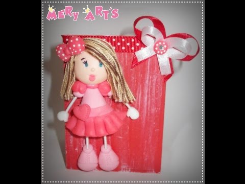 (DIY): Super Rápido - Porta Lápis Bonequinha