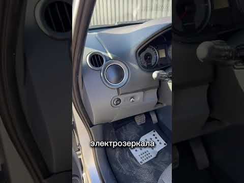 фото mitsubishi colt vi (z30) рестайлинг 0