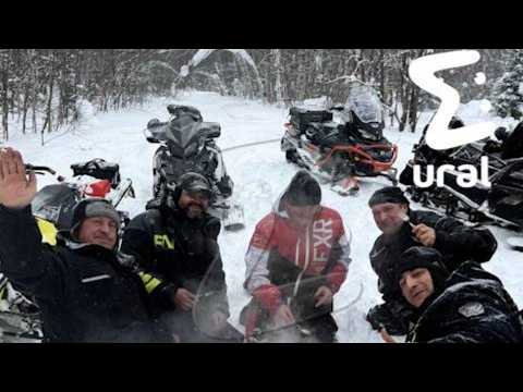 Группа туристов таинственно погибла в Уральских горах. В 150 км от Перевала Дятлова