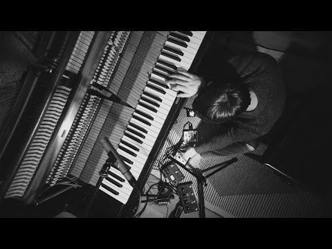 When life gives you lemons... improvise for an hour.