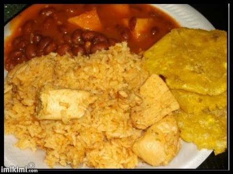 Arroz con pollo ~ Yellow rice with chicken