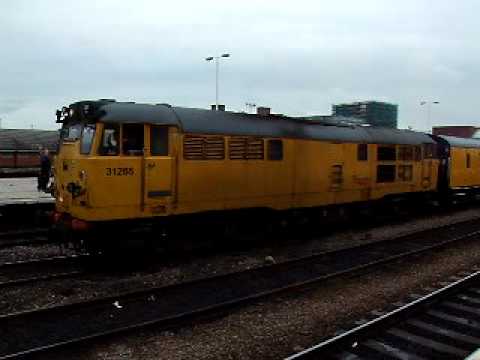 31285 and 233 depart Nottingham with 1Q12 Fri 06-11-09