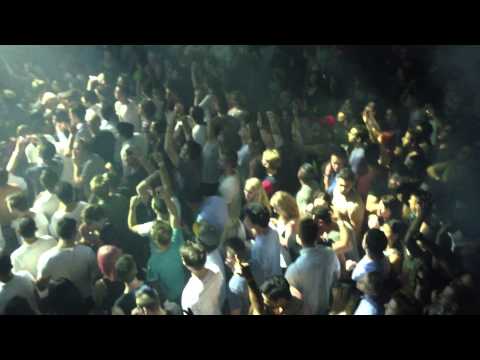 Simon Patterson feat Lucy Pullin - The one