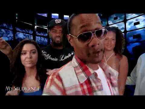 DJ Quik & Kurupt perform from their CD Blaqout