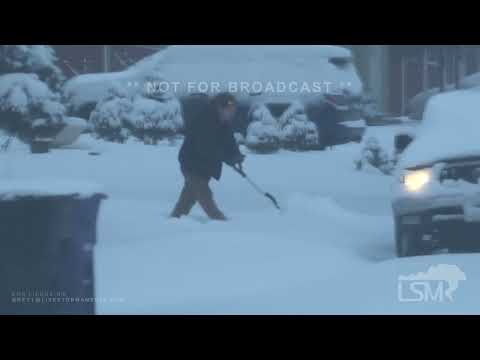 02-02-2022 Denver, CO Major Winter Storm Cleanup-Rush Hour Slowdowns-Cars Not Starting