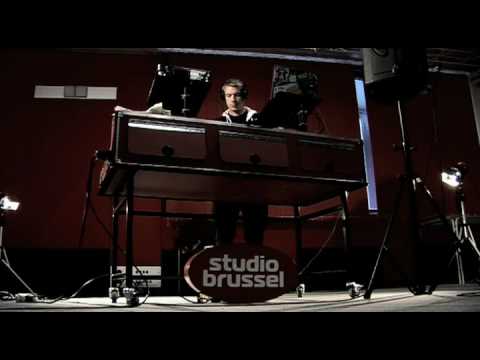 Studio Brussel: Mish Mash Mix Diplo (feat Boy 8-Bit)