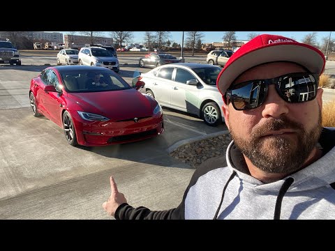 MIND BLOWN*MOPAR OWNER IN SHOCK OVER TESLA PLAID*