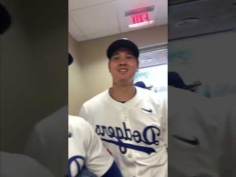 Teoscar teaching Shohei and Yoshinobu Spanish. 😂 #dodgers #sports