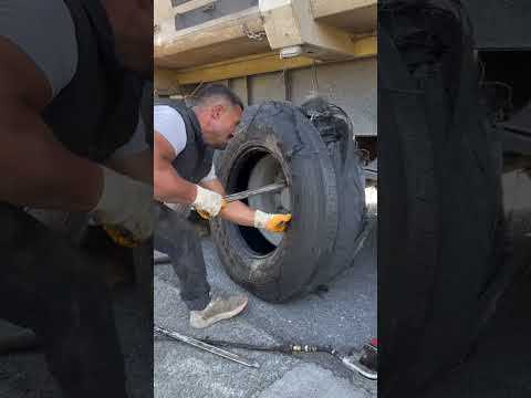 Justice spent3 minutes changed trucks tires