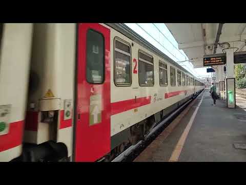 FS IC train arrives in Formia-Gaeta