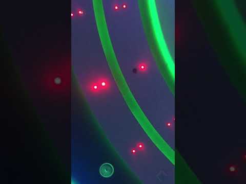 Hirushe Mali tallava per Arben mogilla