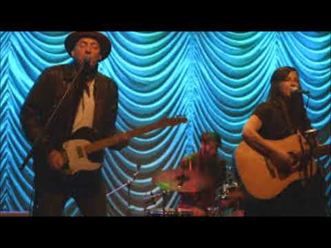 Charlie Redd, Briana Wright-I Yike It