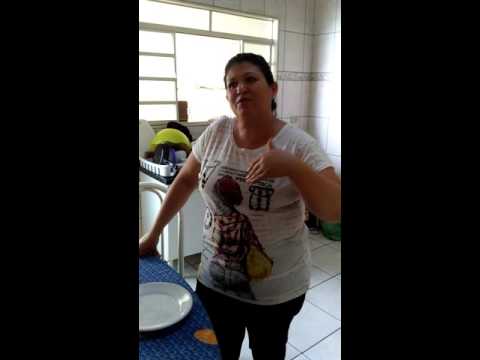 Filé de tilapia crocante com legumes na manteiga .