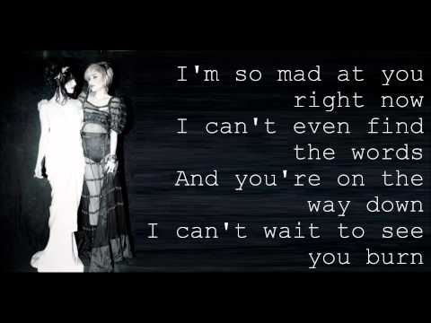 The Veronicas - Revenge Is Sweeter (Than You Ever Were) Lyrics