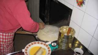 preview picture of video 'Baking Bread in Slovenia'